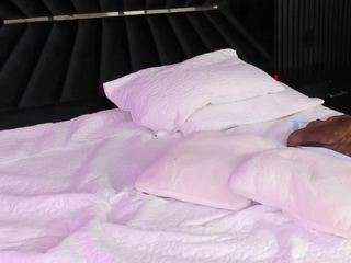 atinxnaugthy camsoda stream image