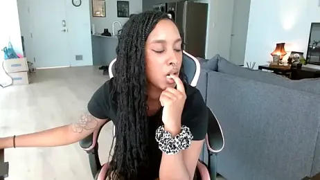 Your_Paris stripchat stream image