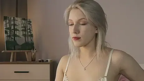 AliceLebel stripchat stream image