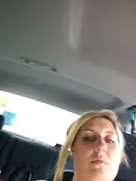 SheIsSomething stripchat stream image