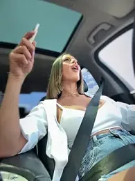 JessyRey stripchat stream image