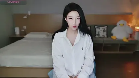 Lucky-baby stripchat stream image