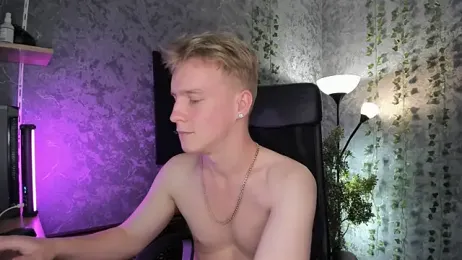 AlexxSweet stripchat stream image