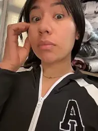 kim_monti stripchat stream image