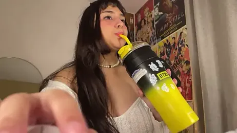 xSelena stripchat stream image