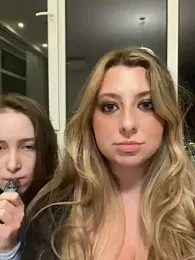 curvyflawless stripchat stream image