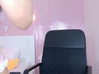 lunalenox camsoda stream image