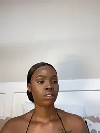 LuciousLips96 stripchat stream image