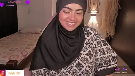 shayla_18 stripchat stream image