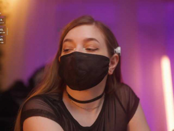 arimass bongacams stream image