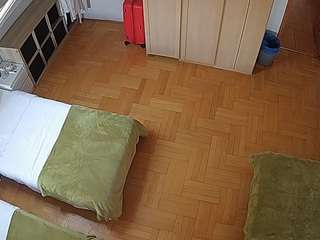 voyeurcam-julmodels-bed-7 camsoda stream image