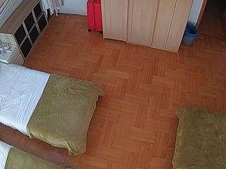 voyeurcam-julmodels-bed-7 camsoda stream image