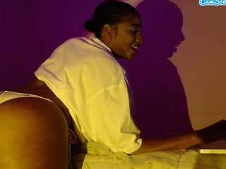 celineriche camsoda stream image