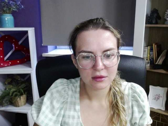Soft-Zoey bongacams stream image