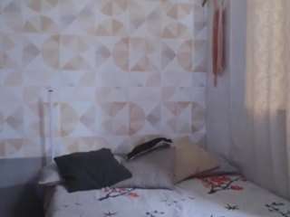 elissecinnamon camsoda stream image