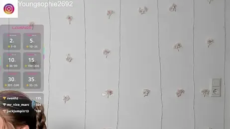 YoungSophie stripchat stream image