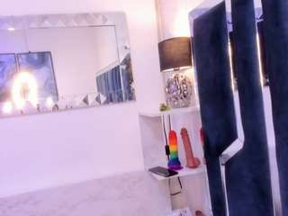 veronicaryan camsoda stream image