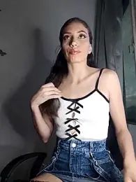 aurelialux stripchat stream image