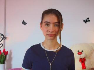 Alma Queen flirt4free stream image