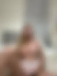 emma05 stripchat stream image