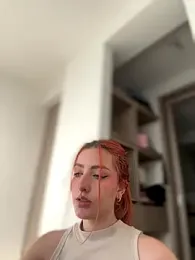 Anavi_ stripchat stream image