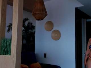 hannamiills camsoda stream image