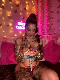 Chachou000 stripchat stream image