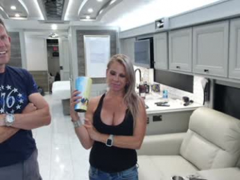 wildwifebarbie chaturbate stream image