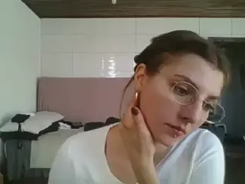 SweetyBabyDemon stripchat stream image