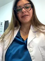 alicee16 stripchat stream image