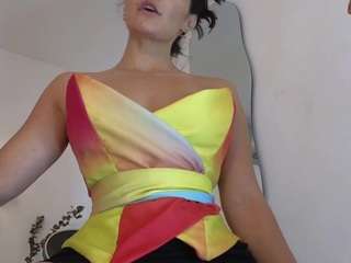 azaleiia camsoda stream image