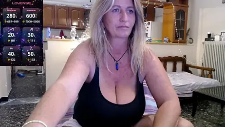 JennaDeluxe stripchat stream image