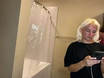 girlfriendmissy stripchat stream image