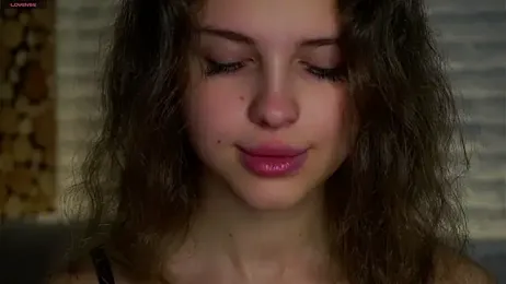 KarinBates stripchat stream image