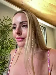 EmaSalis stripchat stream image