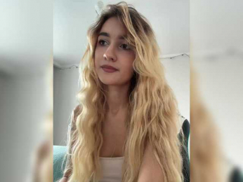 -Lana-Chester- bongacams stream image