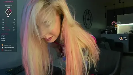 Juicy_Bella stripchat stream image