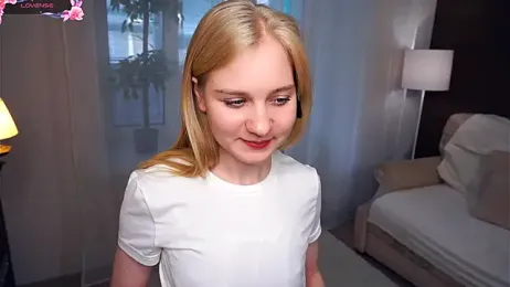 OdelinaFicken stripchat stream image