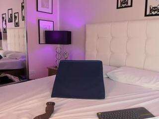 ashley-bruce camsoda stream image