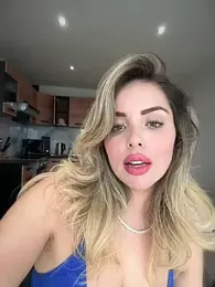 Alirawrz stripchat stream image