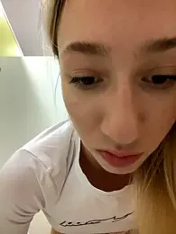 Lia__Love stripchat stream image