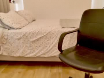 kellytesh chaturbate stream image