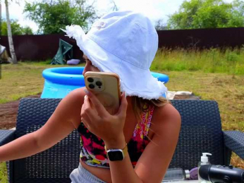 misss-vikki bongacams stream image