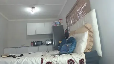 Melanin-Monroeee stripchat stream image