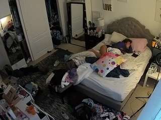 voyeurcam-hornyhostel-02 camsoda stream image