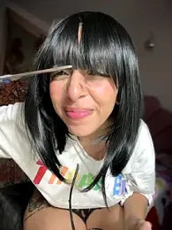 kiaraglam2 stripchat stream image