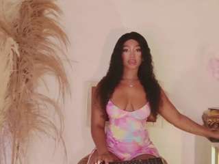 alison-mooon camsoda stream image