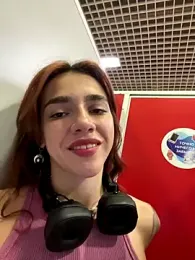 Lily__Belle stripchat stream image