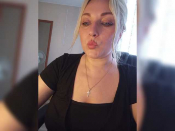 Tanysha-1 bongacams stream image