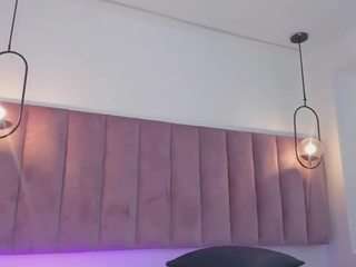 dulce-small camsoda stream image